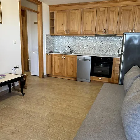 Blue Fox 2 Apartment